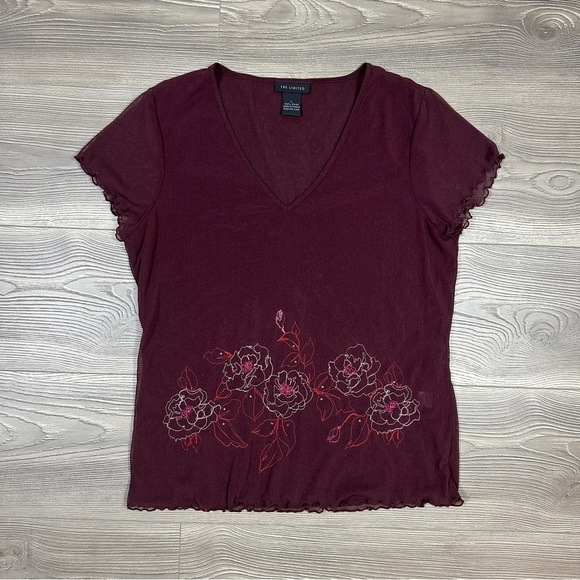 The Limited Burgundy Floral Embroidered Lettuce Hem V-Neck Tee Top Large - Picture 1 of 3